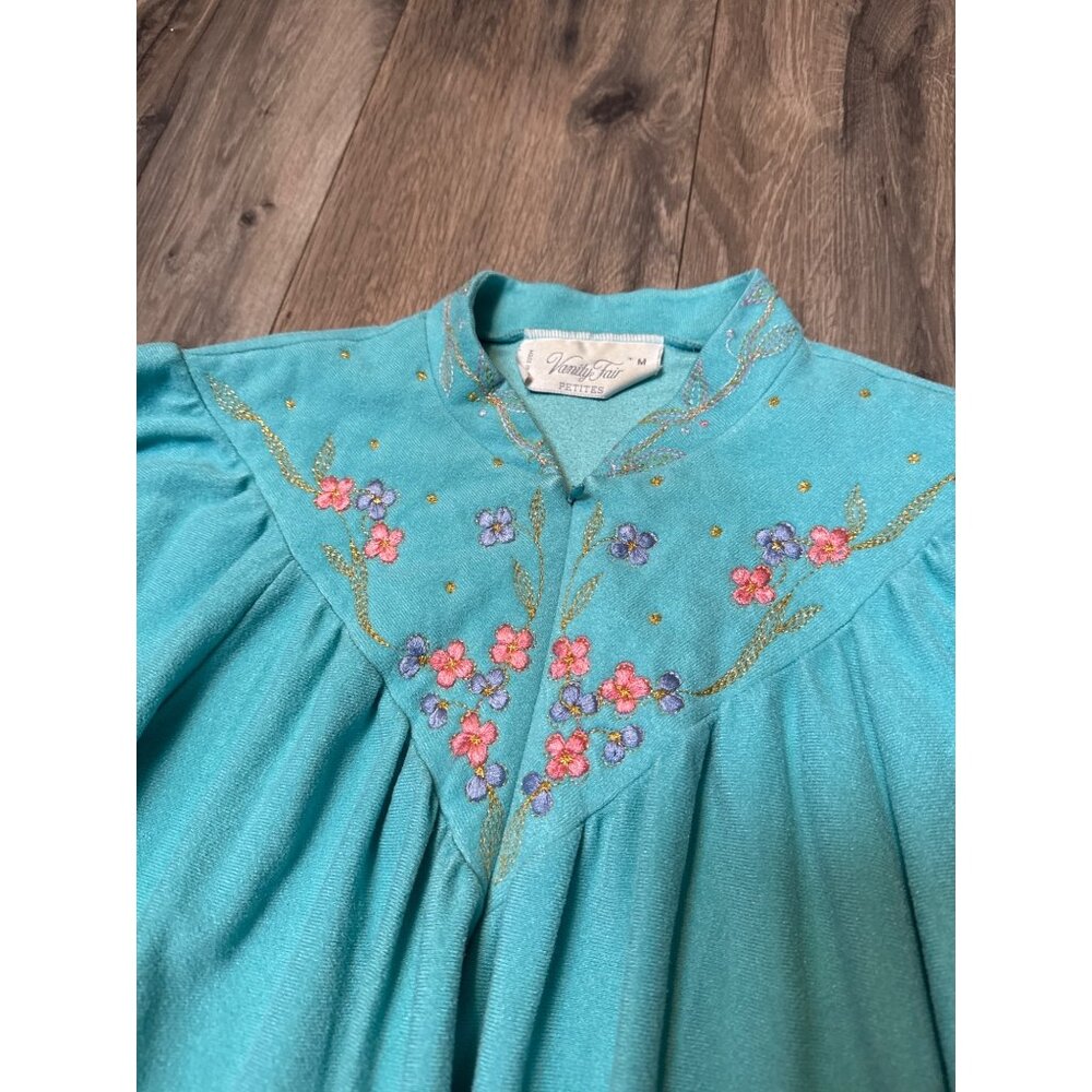 Vintage Vanity Fair Petites M Embroidered Floral Turquoise Nightgown With Pocket